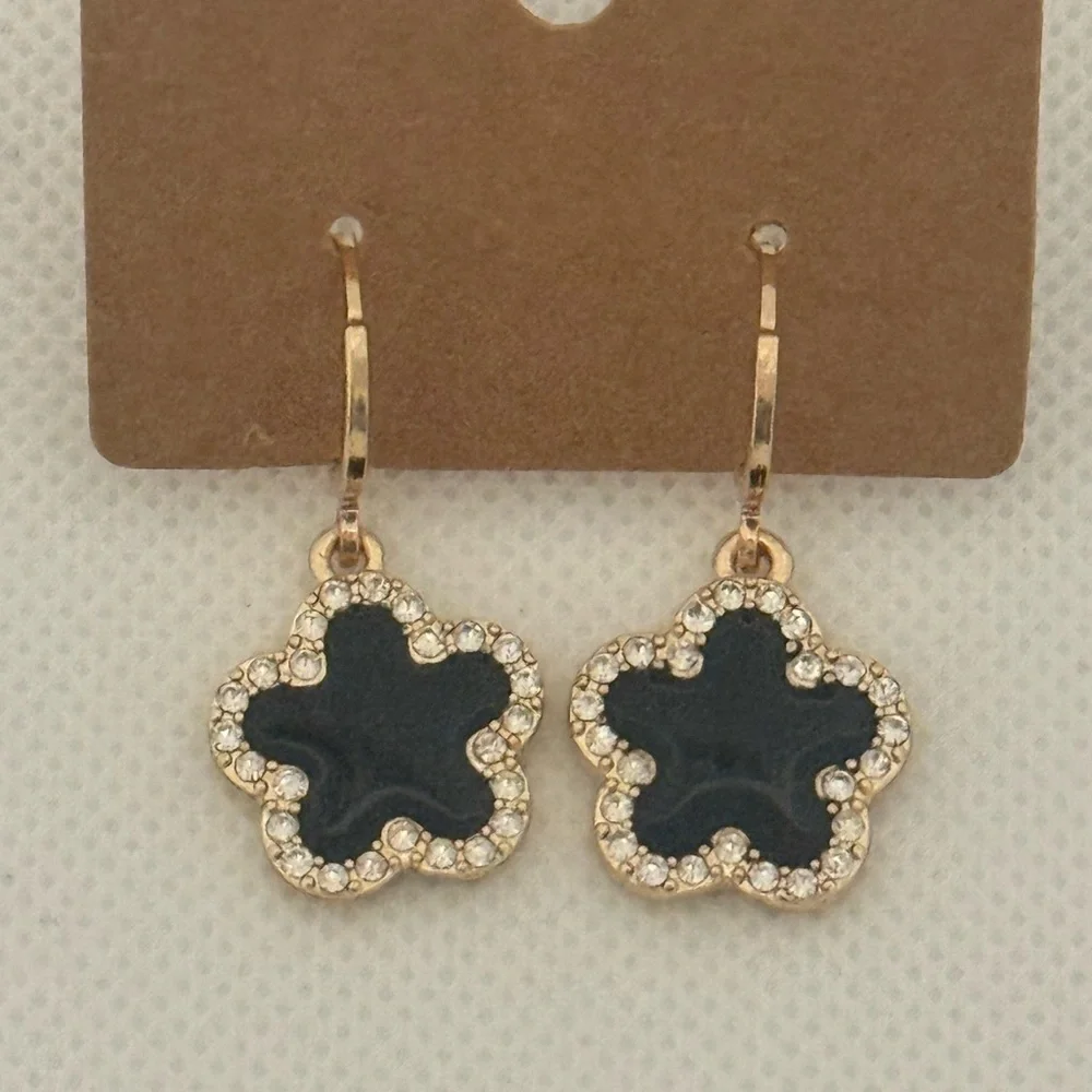 Gold & Black Flower Drop Earrings – Elegant Dainty Sparkle – NWT
